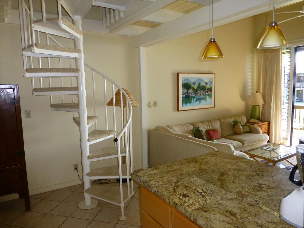 Mahina Surf 220 By Redawning Aparthotel Lahaina Esterno foto