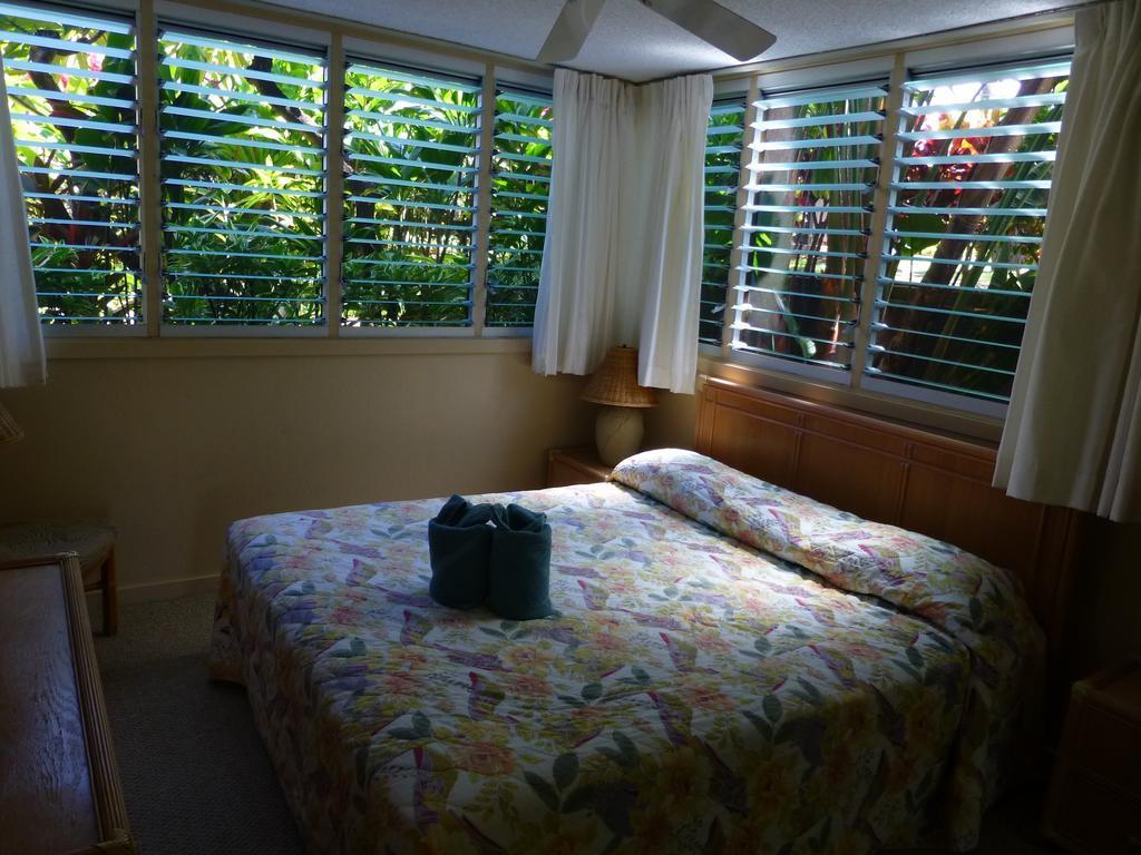 Mahina Surf 220 By Redawning Aparthotel Lahaina Esterno foto