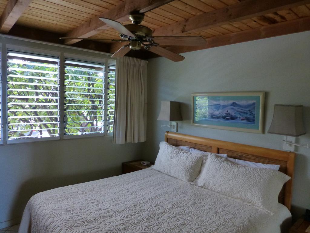 Mahina Surf 220 By Redawning Aparthotel Lahaina Esterno foto