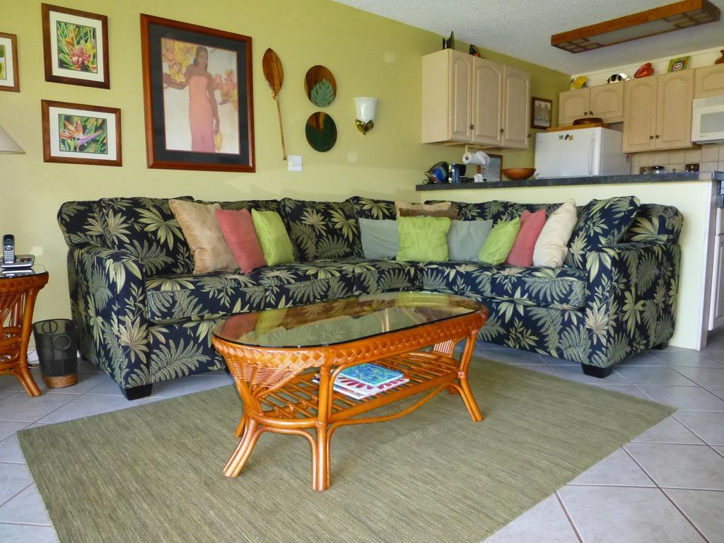 Mahina Surf 220 By Redawning Aparthotel Lahaina Esterno foto